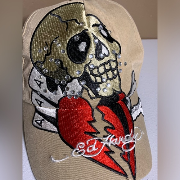 Ed Hardy Tan Cap with Skull and Heart Design - Picture 2 of 8